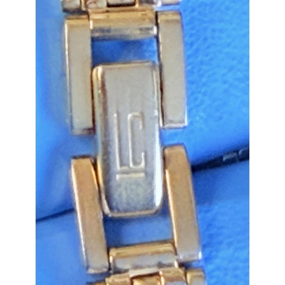 Liz Claiborne Women's Quartz Watch Gold Tone Two-Tone‎ For Parts/Repair